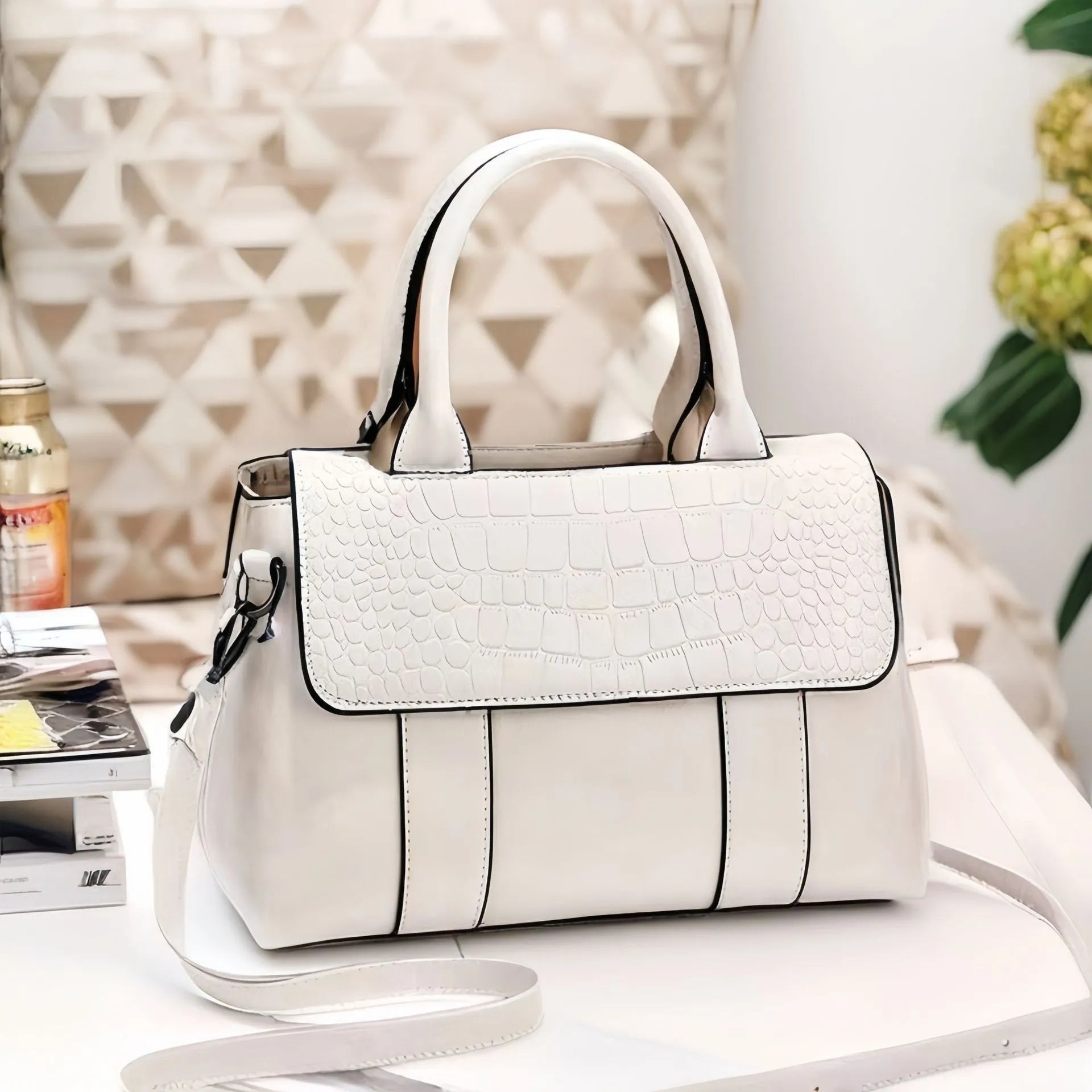 Women's crossbody shoulder bag in PU with crocodile pattern, horizontal square shape, 25x11x17cm