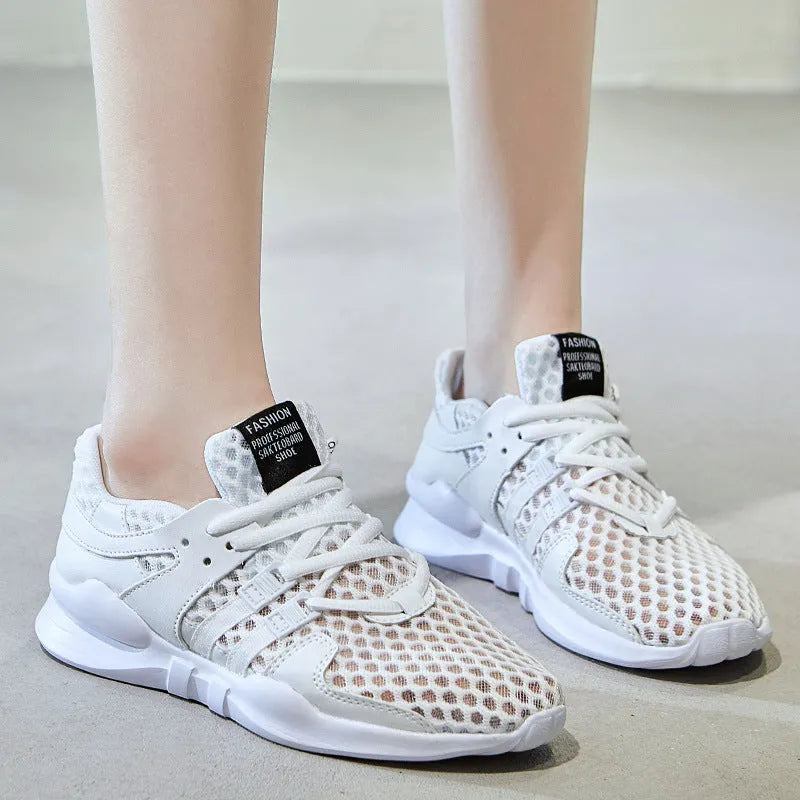 Breathable mesh sneakers with hollow design and EVA sole in casual style