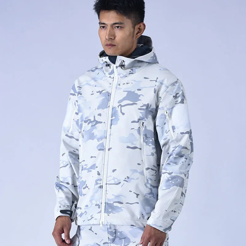 Snow camouflage waterproof fleece windbreaker with wool lining for winter outdoor wear