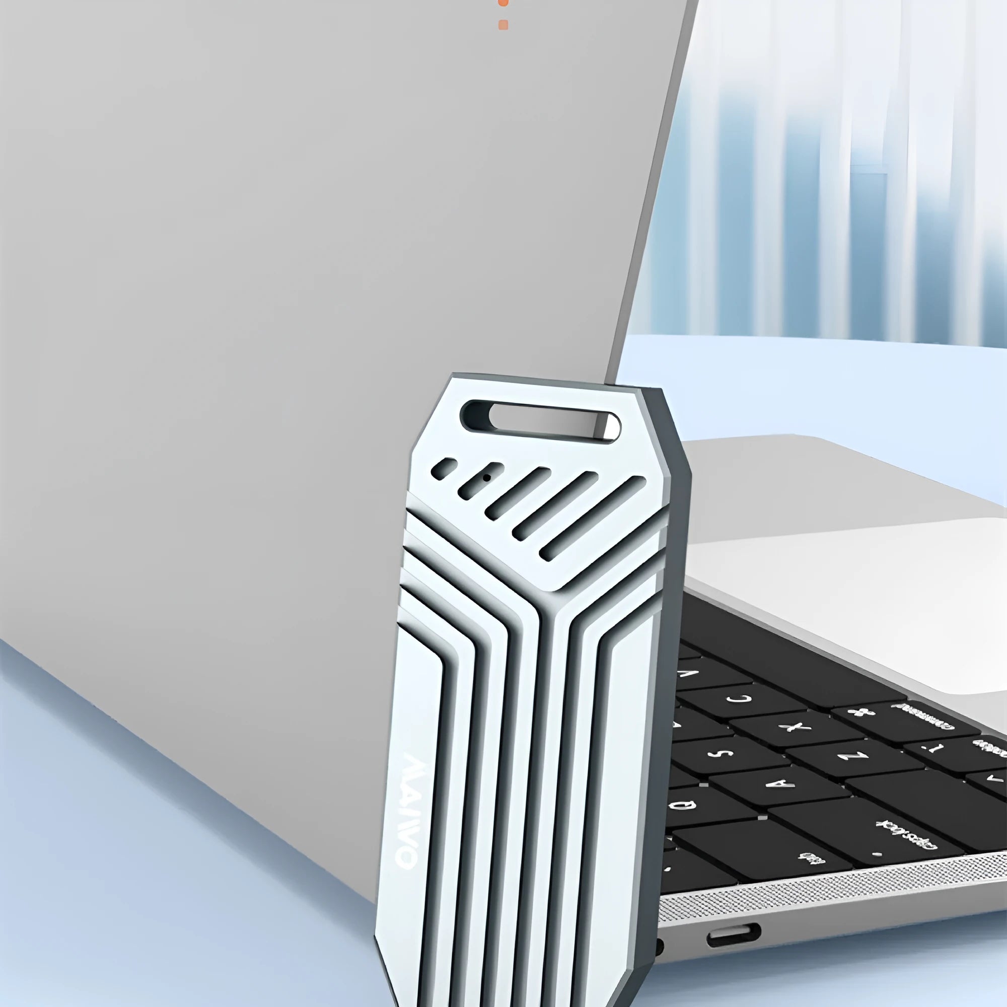 Silver aluminium Thunderbolt 4 external NVMe SSD enclosure for MacBook and PC