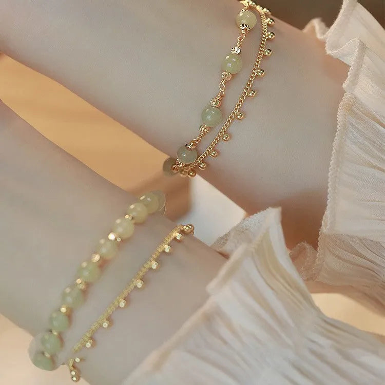 Natural Hetian jade bracelet with manual craft princess running bead design