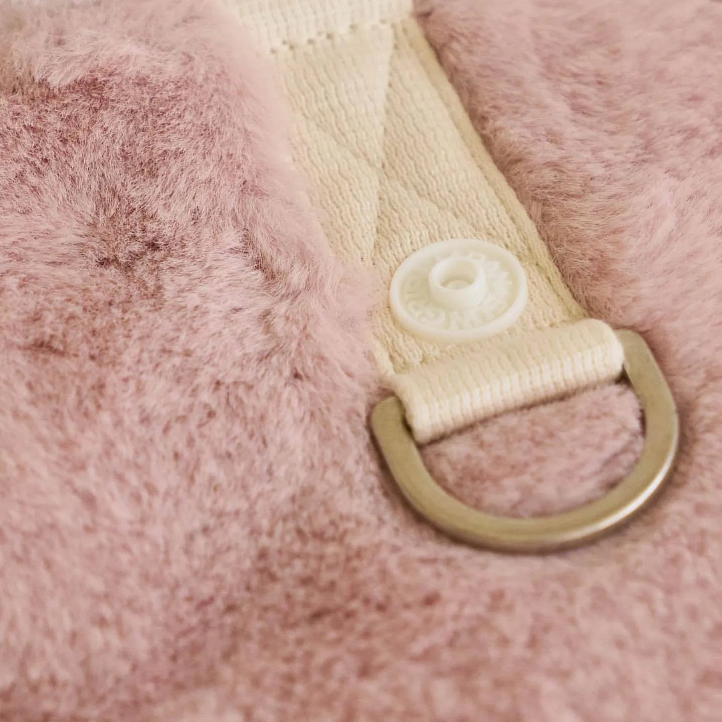 Light pink polyester warm coat for dog or cat with casual style design