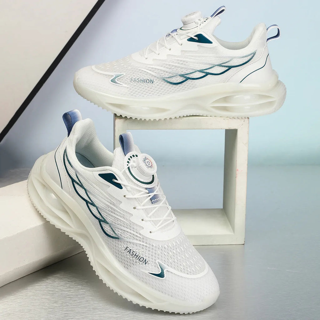 Casual running shoes with breathable mesh upper and rubber sole in three colour options