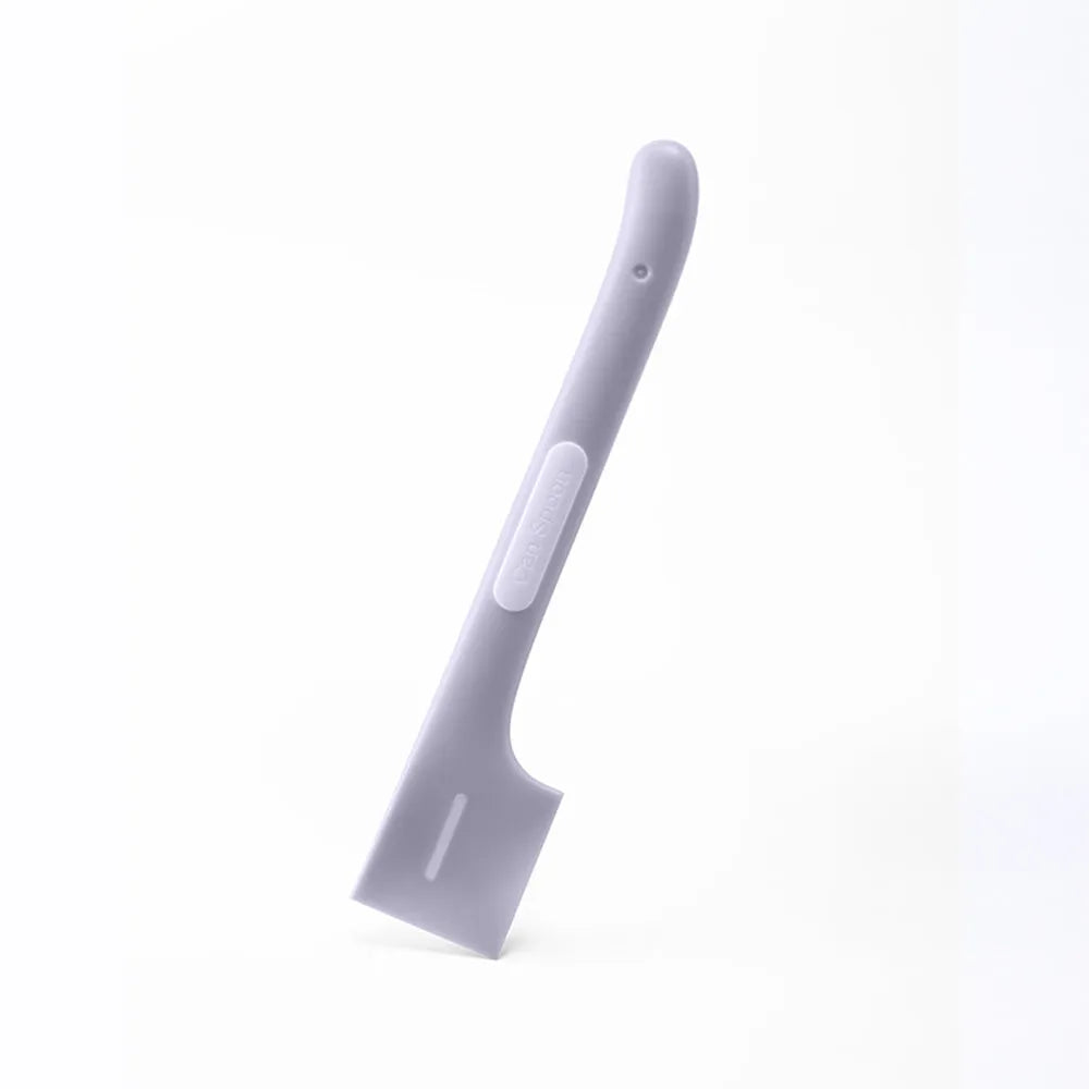 Long-handled TPR pet feeding spoon for canned wet food with right-angle scraping edge