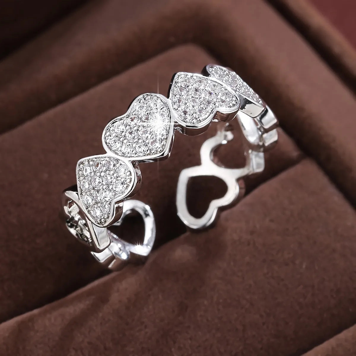 Adjustable opening copper couple's ring with love heart design in gold or silver colour