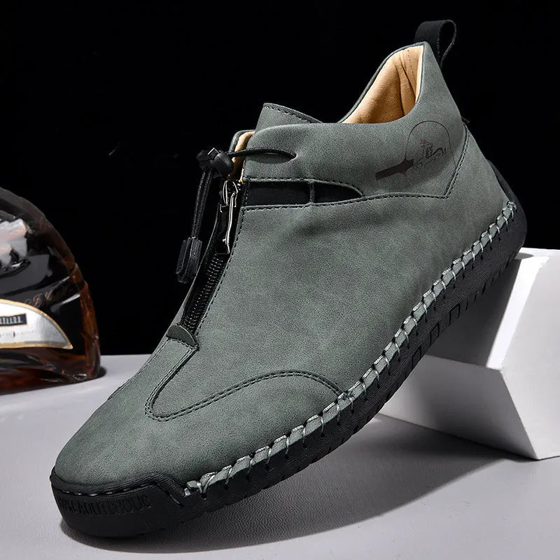 Men's casual leather shoes in khaki with rubber sole and mid heel.