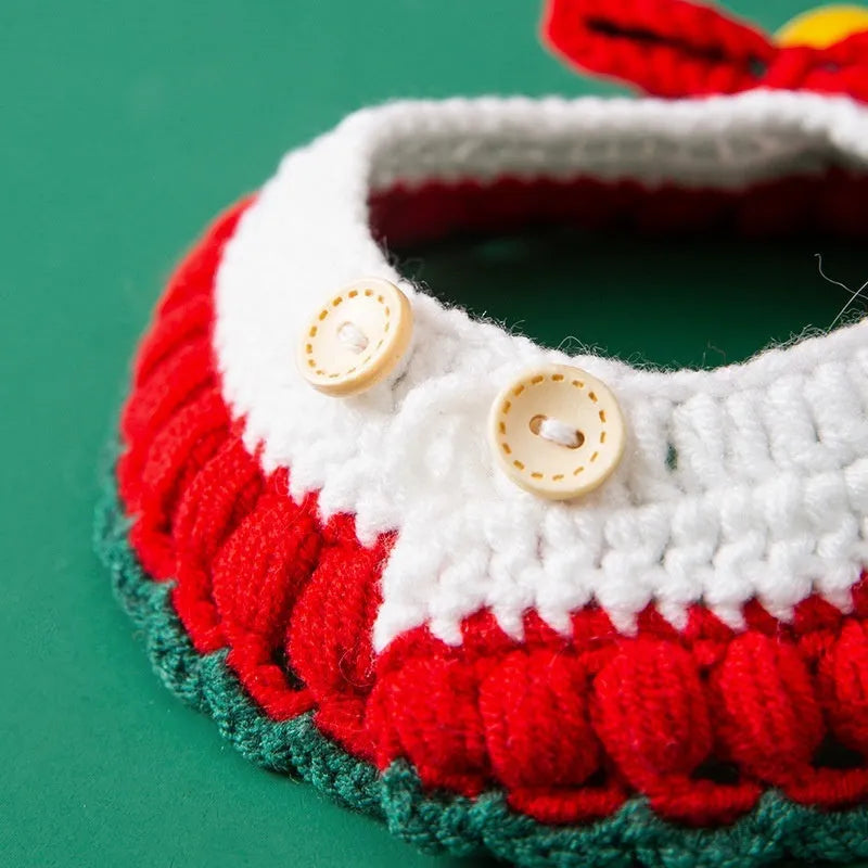 Hand-woven milk cotton Christmas pet collar with adjustable sizing for cats in festive bowknot design