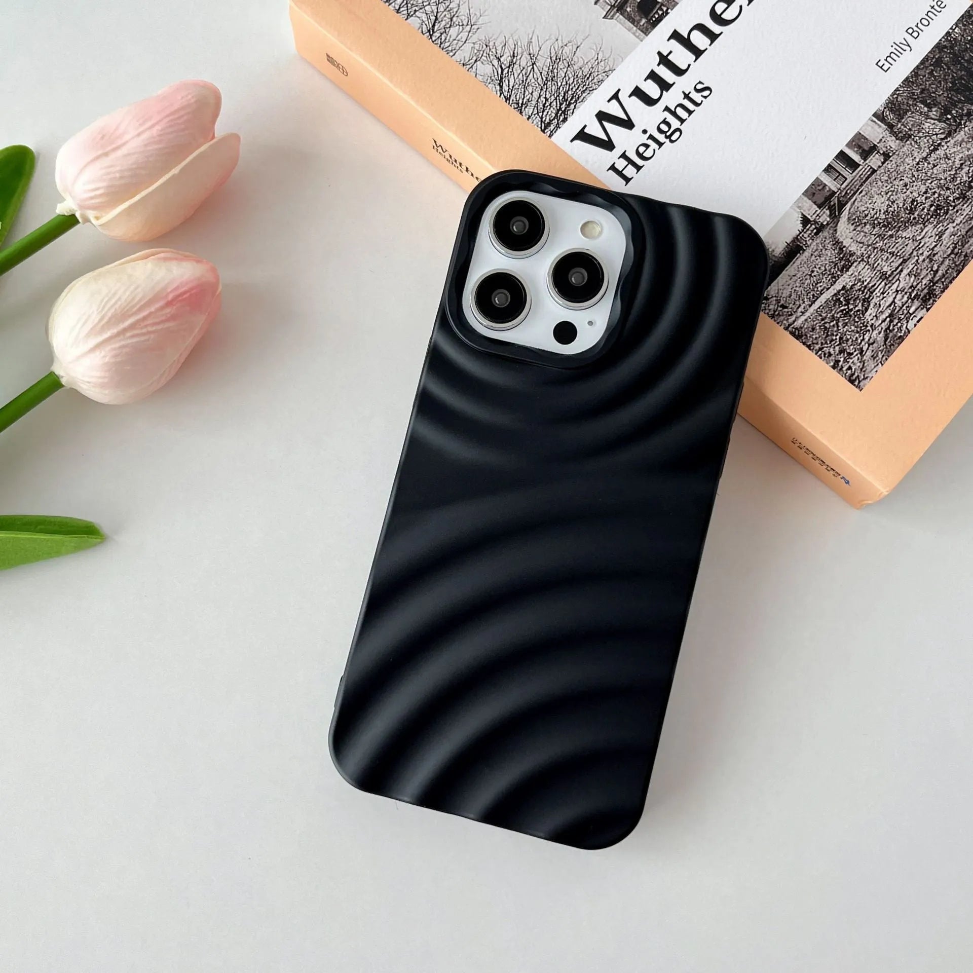 Niche pure colour water ripple TPU phone case for iPhone with anti-fingerprint oil finish