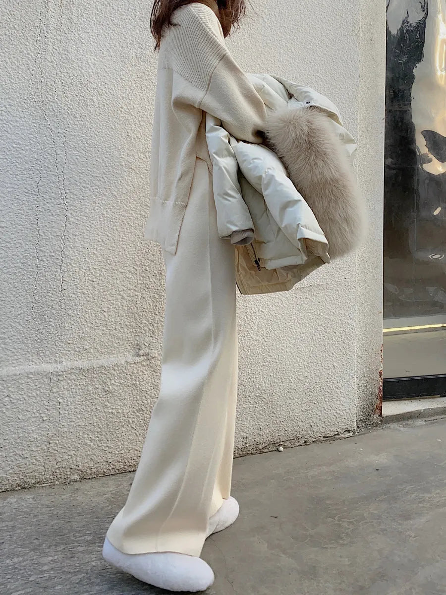 Women's high waist knitted wide-leg trousers in cream white with straight-leg cut