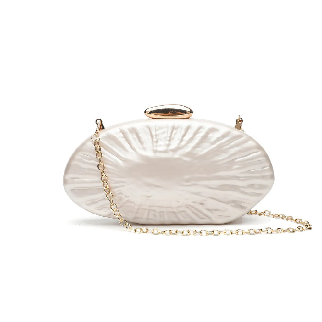 Retro oval one-shoulder crossbody bag in shell colour with hard acrylic shell and slit pocket