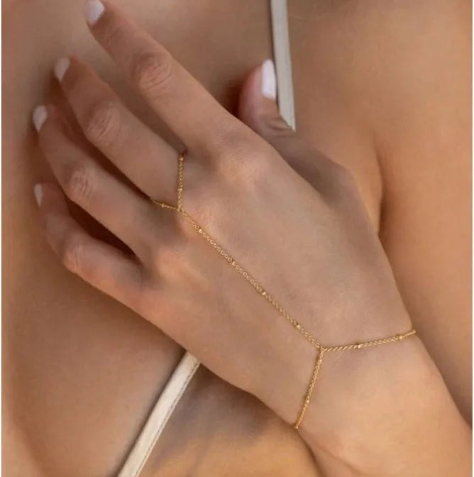Gold electroplated alloy mitten-type round bead bracelet for women with geometry shape and simple style