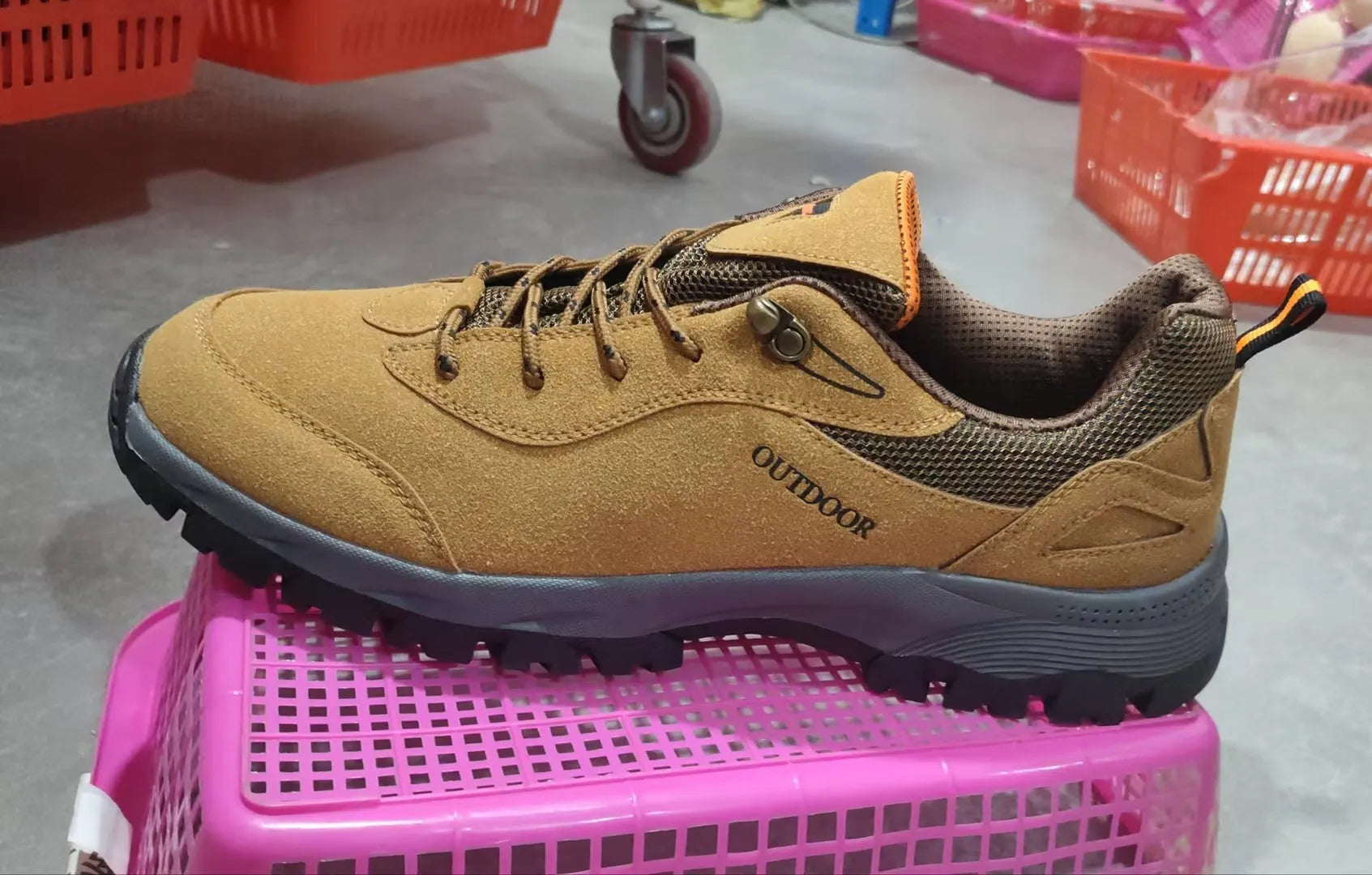 Men's large size hiking shoes in army green with low-cut design and mesh lining