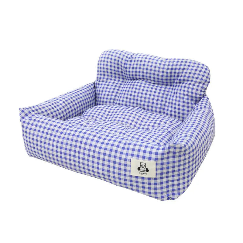Car-mounted pet travel carrier in cloth fabric, available in grey or blue plaid, showing small and large size options