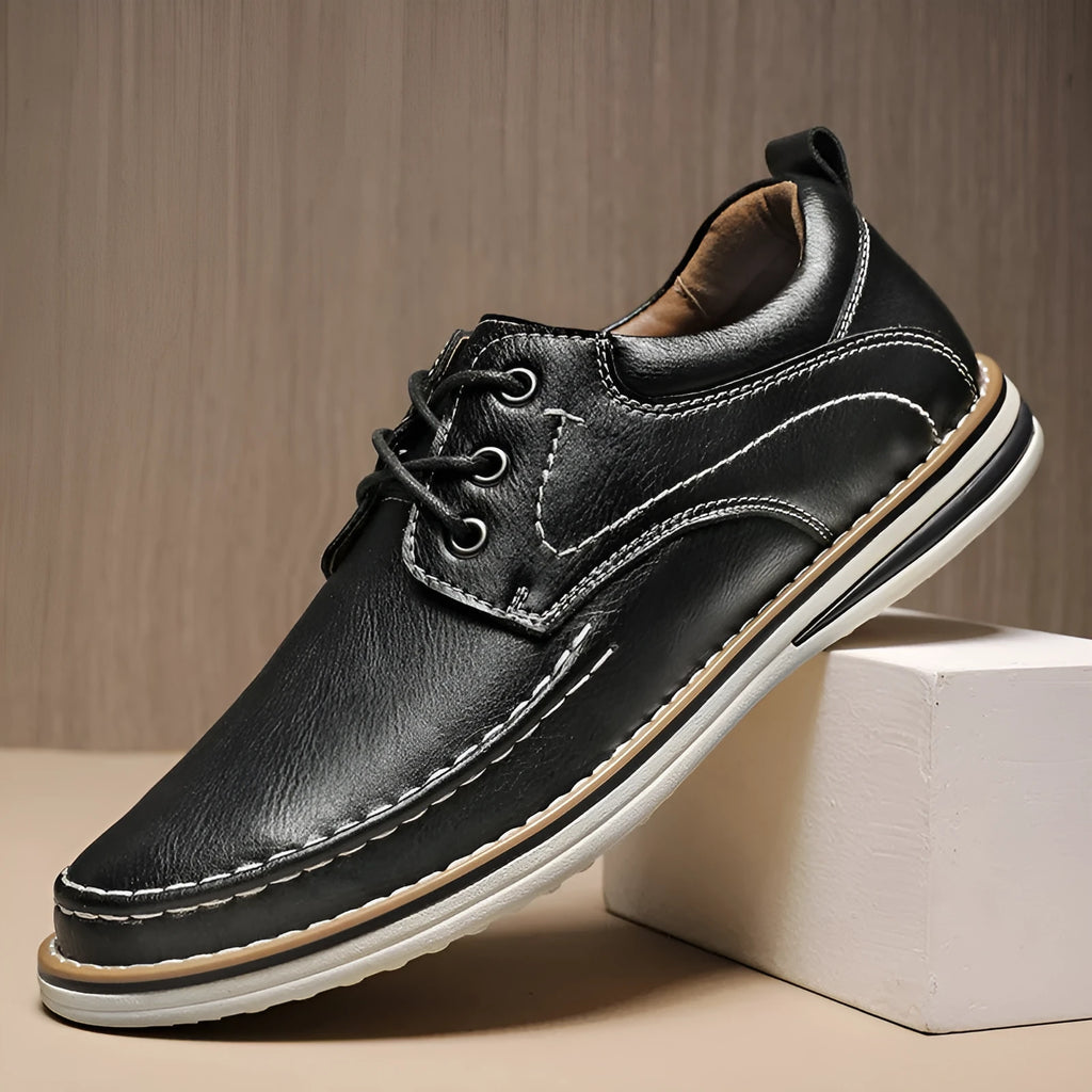 Men's black genuine leather casual shoes with round toe and lace-up front