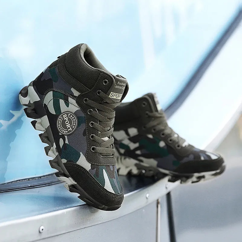 Green camouflage canvas women's sneakers with rubber sole showing size range 35-42