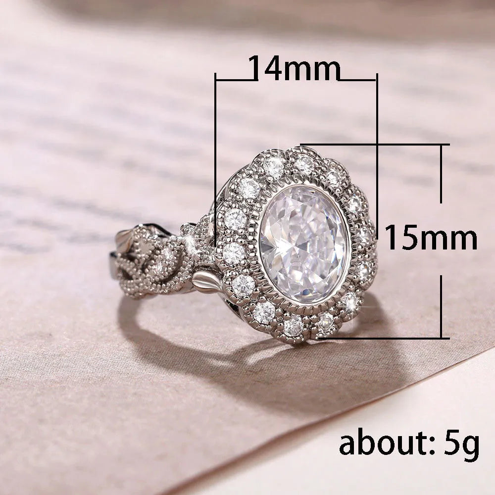 Women's geometric copper ring with diamond plating, round zircon stone, in white gold colour.