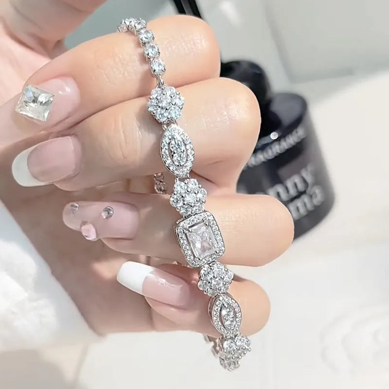 Women's geometric diamond bracelet with white gold plating and S925 sterling silver-plated copper