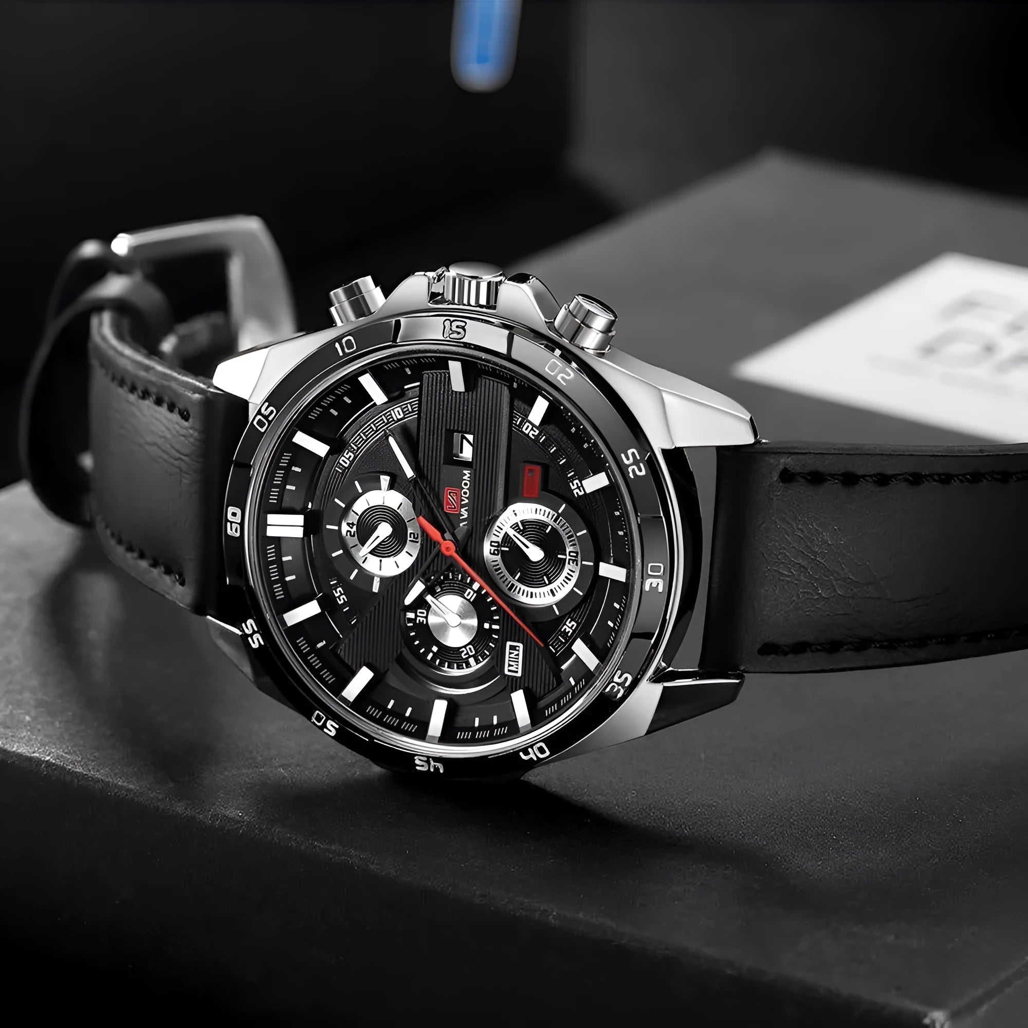 Men's stainless steel quartz watch with calendar display in rose gold and black colour option.