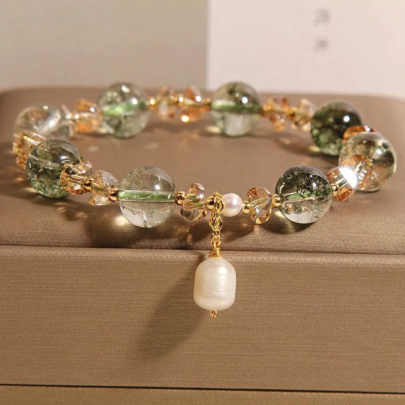 Natural chorite crystal bracelet for women with green phantom quartz and pearl accents in Japanese-Korean style