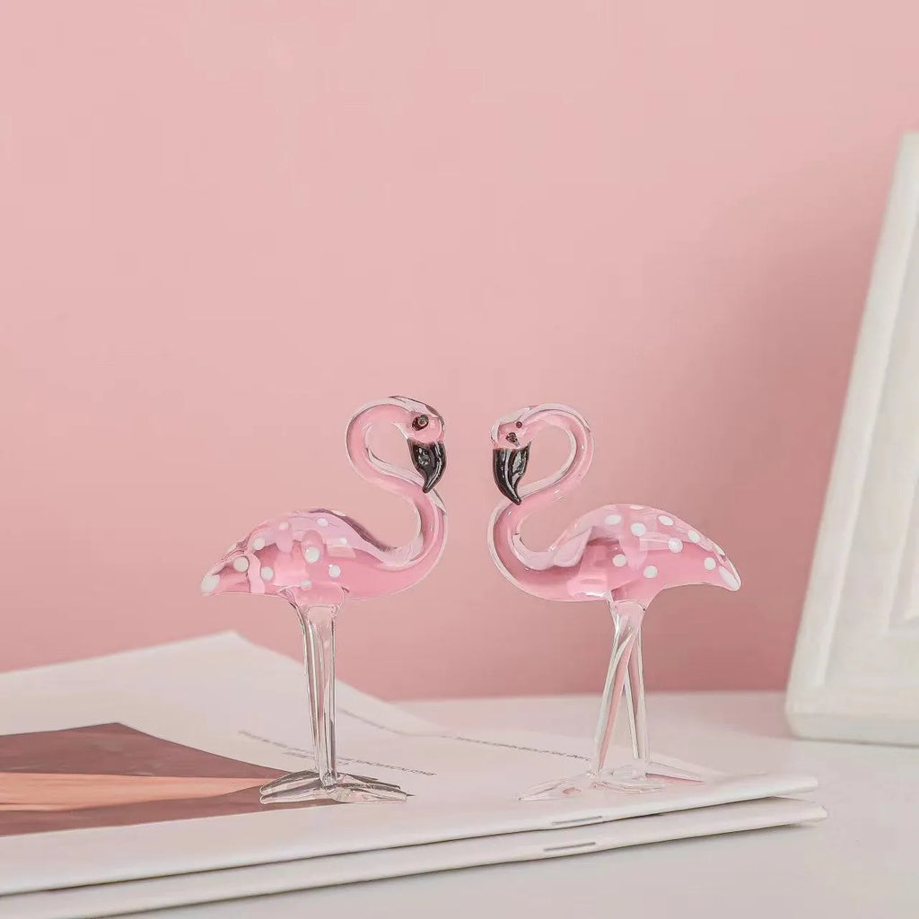Pink flamingo crystal decorative sculpture on table in modern simple style