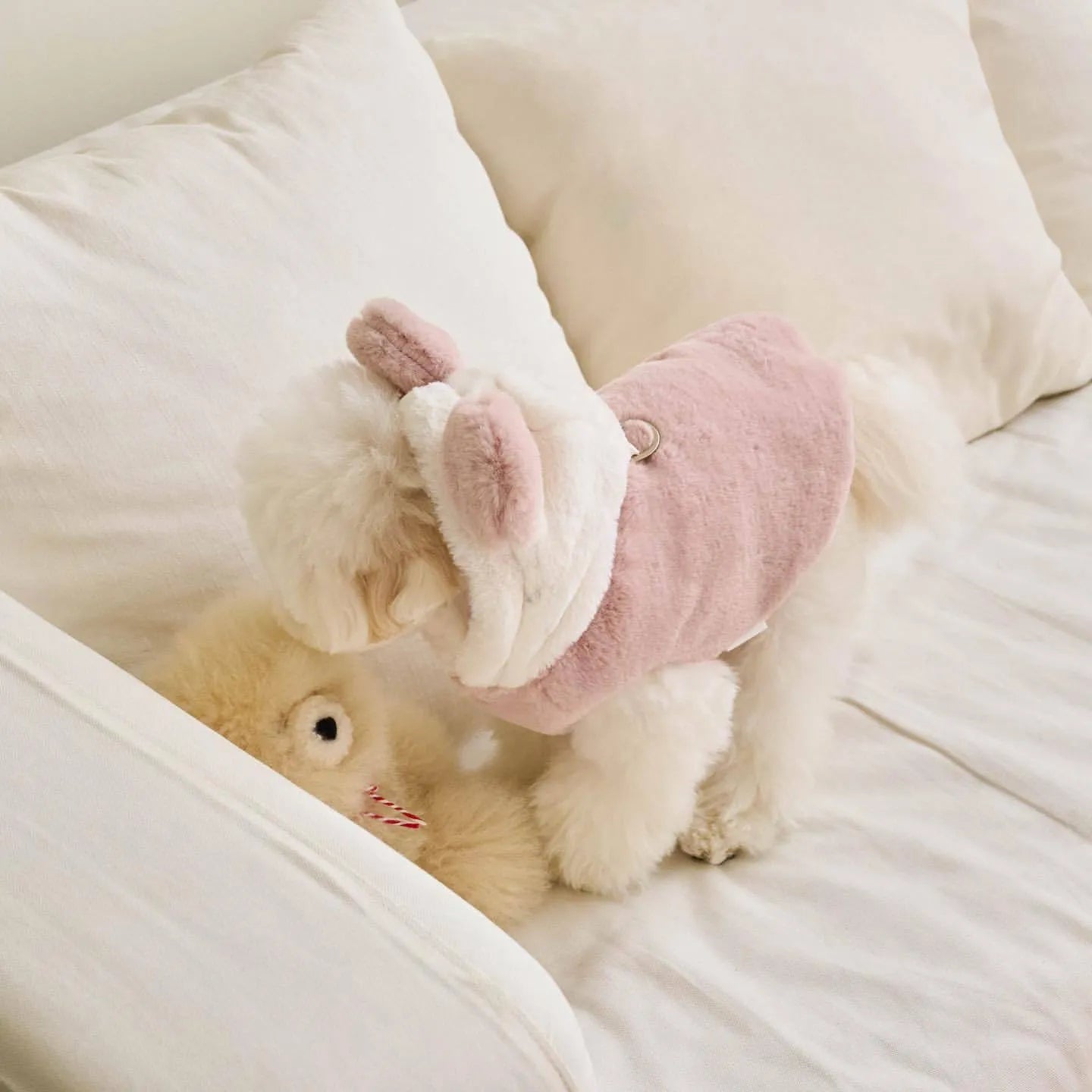 Light pink polyester warm coat for dog or cat with casual style design