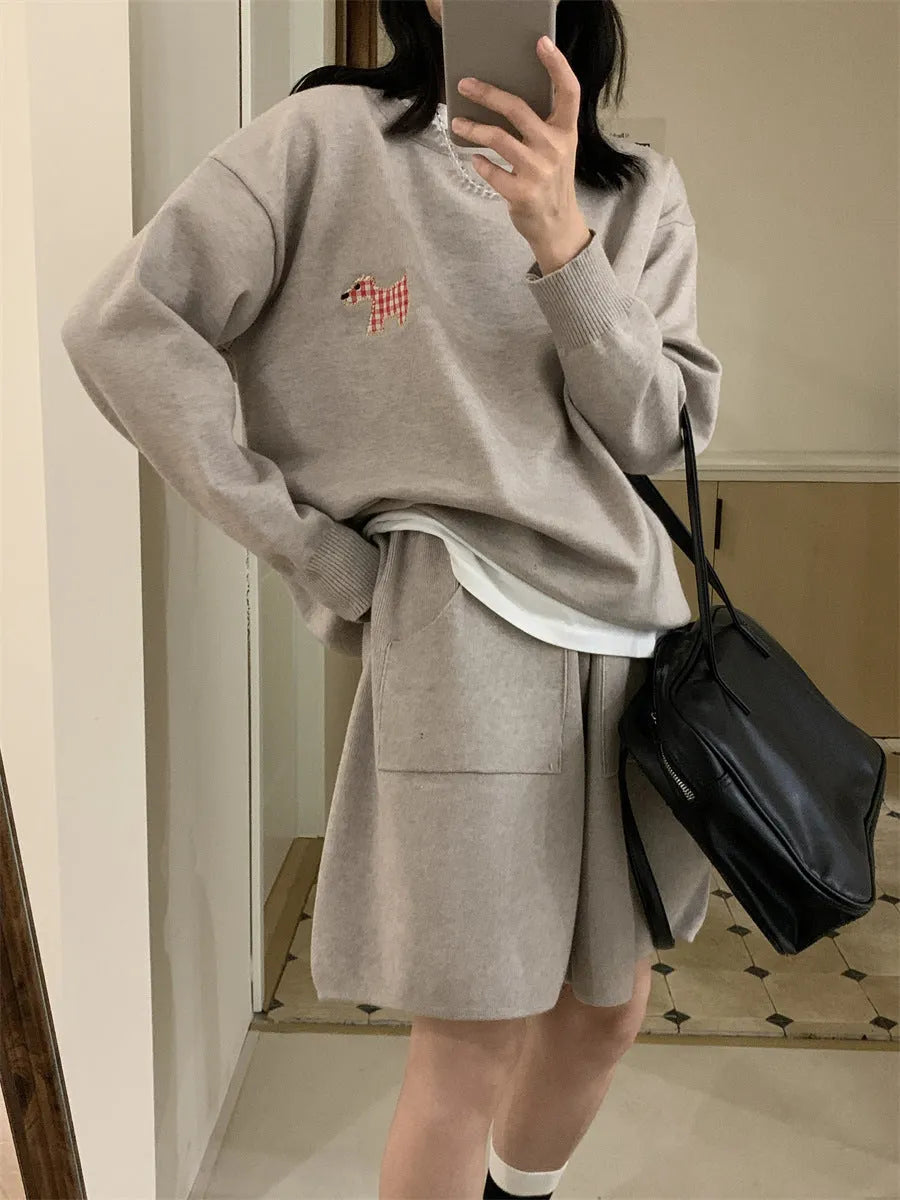 Women's knitted sweater and shorts set with animal embroidery pattern in casual style