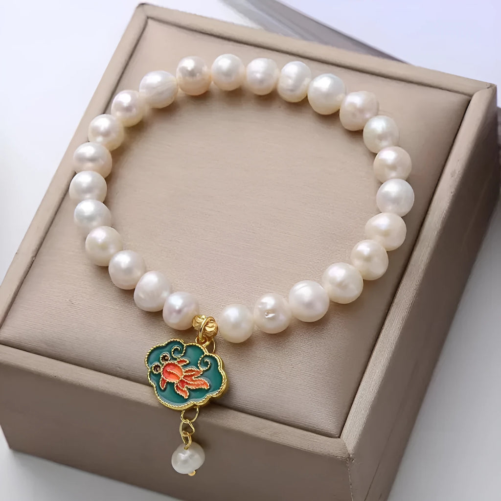 White freshwater pearl bracelet with lotus goldfish pendant in antique baroque style