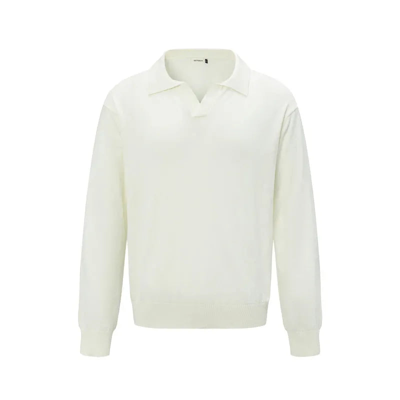 Loose chemical fibre blend bottoming shirt in black, dark grey, and creamy-white colours