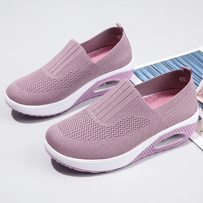 Women's casual running shoes with mesh upper and air cushion midsole in multiple colour options