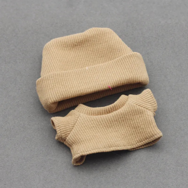 Flanging hat and T-shirt doll clothes set for 18-inch fashion dolls in multiple colours