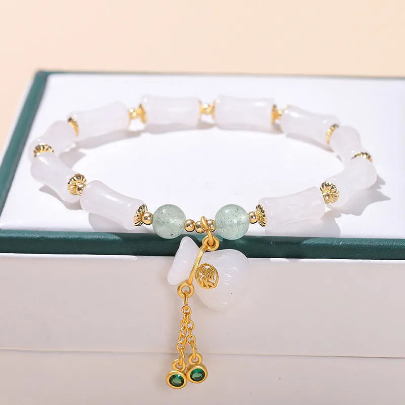Handmade green crystal jade bracelet in New Chinese style for women.