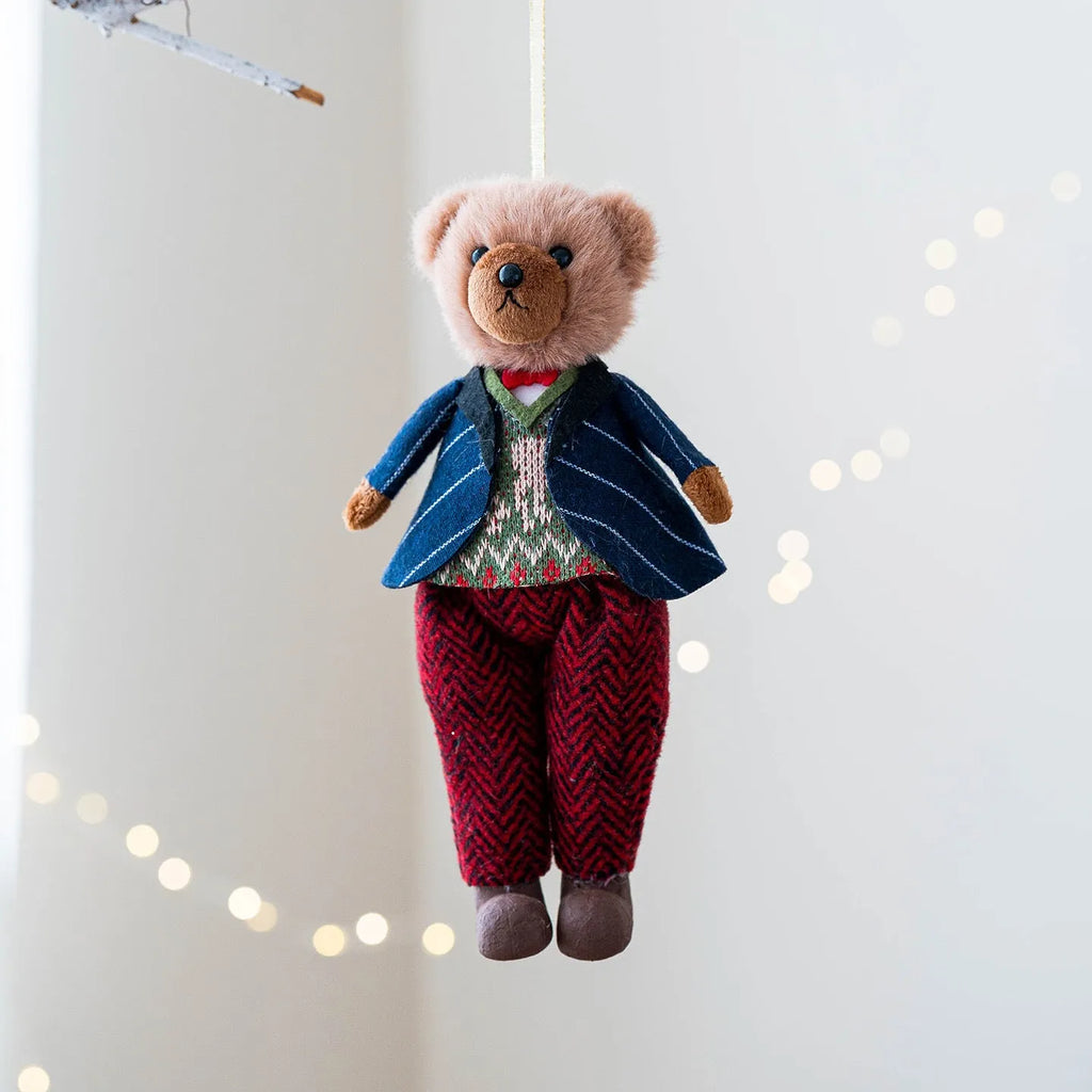 Couple plush bear doll set showing gentleman bear and princess bear characters with cloth construction