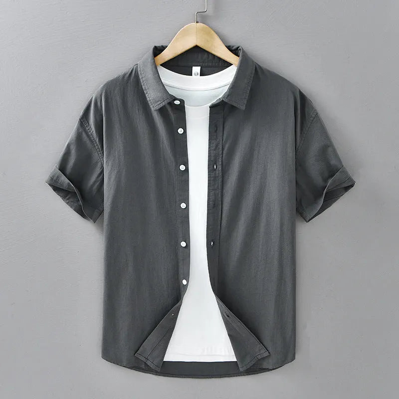 Men's loose-fitting cotton summer shirt in light grey colour with short sleeves and cardigan style