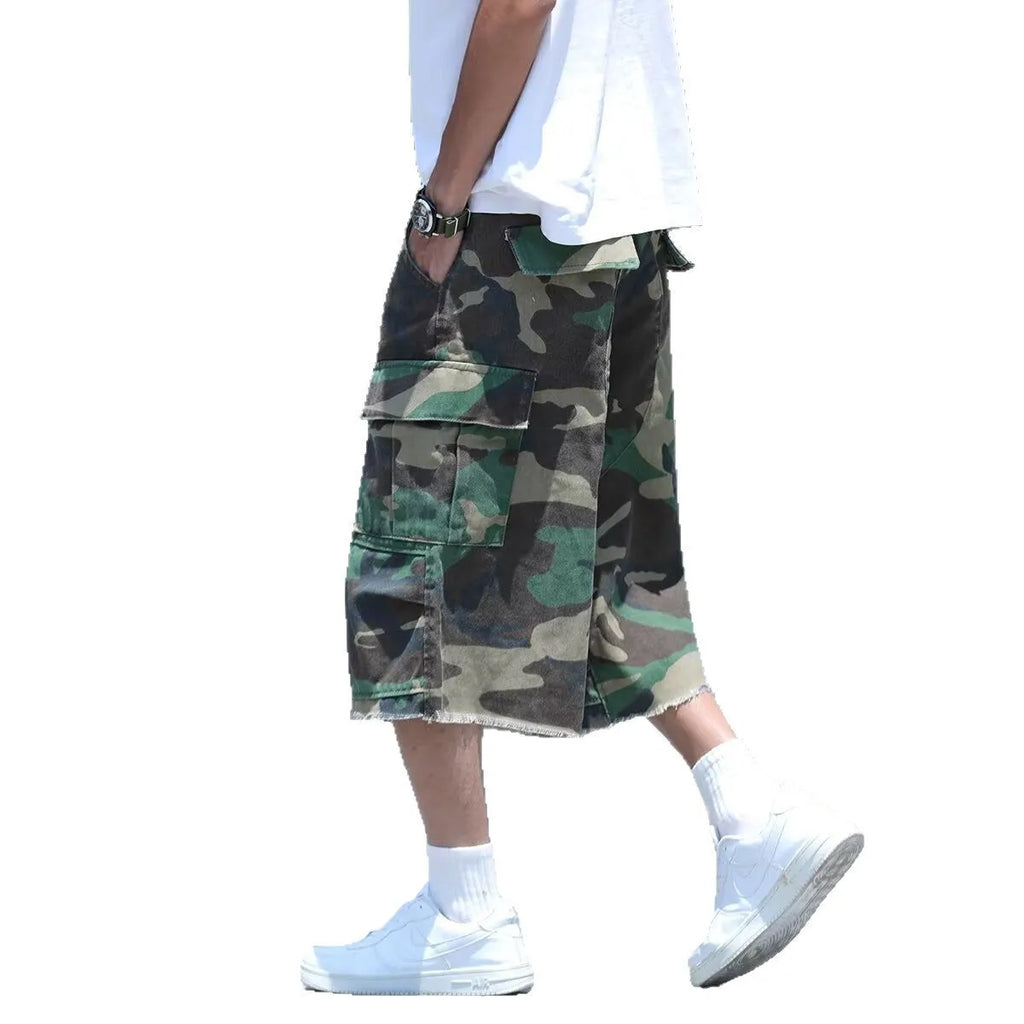 American retro workwear shorts in camouflage patterns with loose fit cropped design for summer