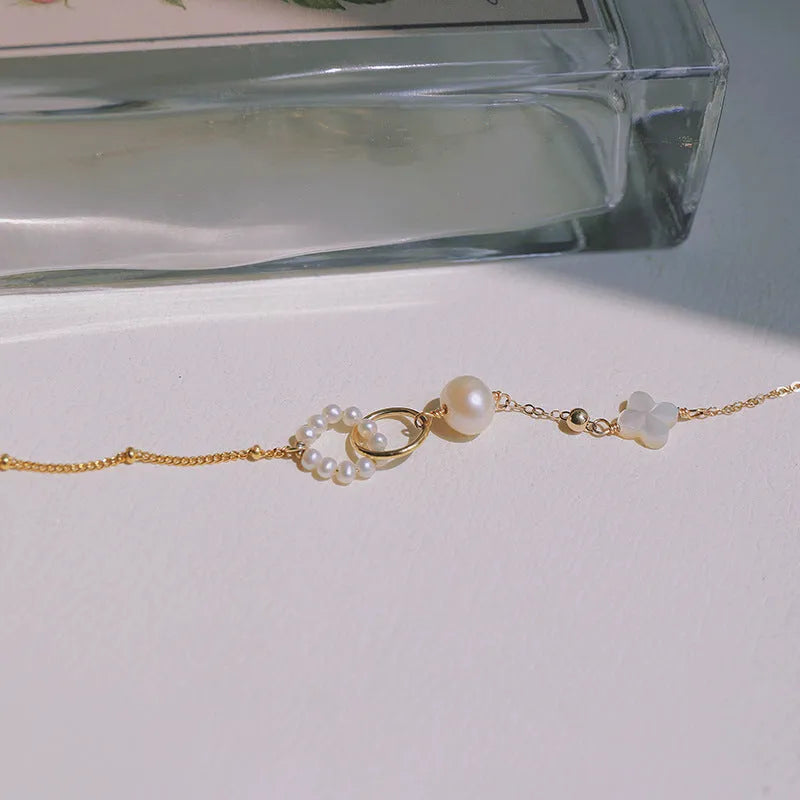 Gold-plated natural pearl bracelet for women with adjustable clasp