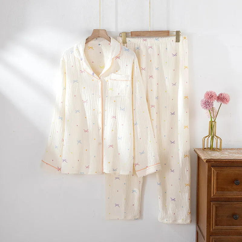 Women's cotton pajama set with long sleeves in pink colour option