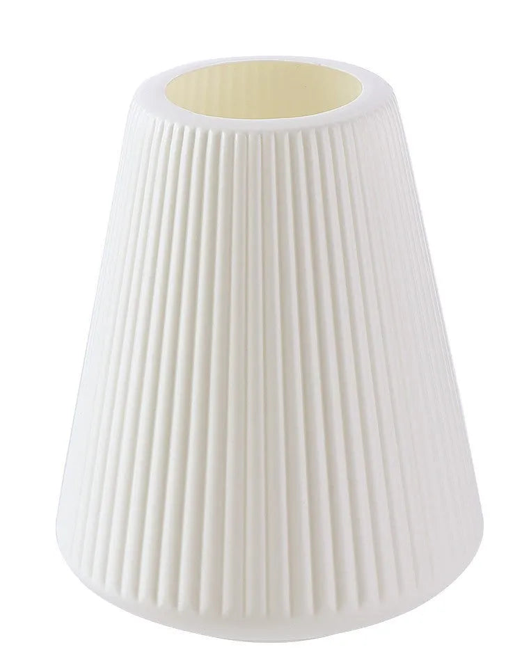 Melamine plastic decorative vase in blue, green, pink or white colours measuring 16x20 cm