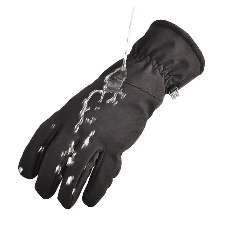 Touchscreen tactical ski gloves in camouflage pattern with anti-slip grip design