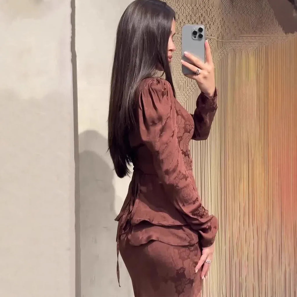 Dark brown artistic retro long sleeve dress with plant pattern and fake two-piece design
