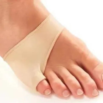 TPU little toe corrector divider shown in triangle cover and rear support design variations.