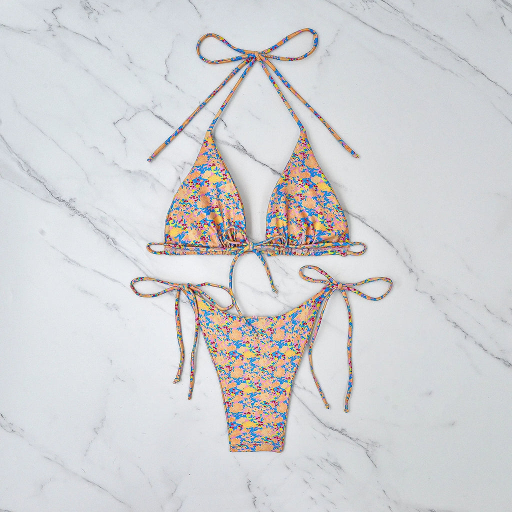 Lace-up bikini swimsuit with backless design in picture colour for swimming sports