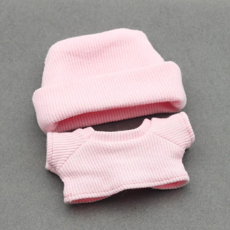 Flanging hat and T-shirt doll clothes set for 18-inch fashion dolls in multiple colours