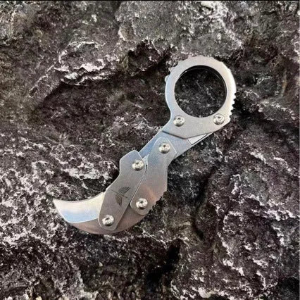 Compact 12mm folding knife with stainless steel 420J2 blade and folding mechanism