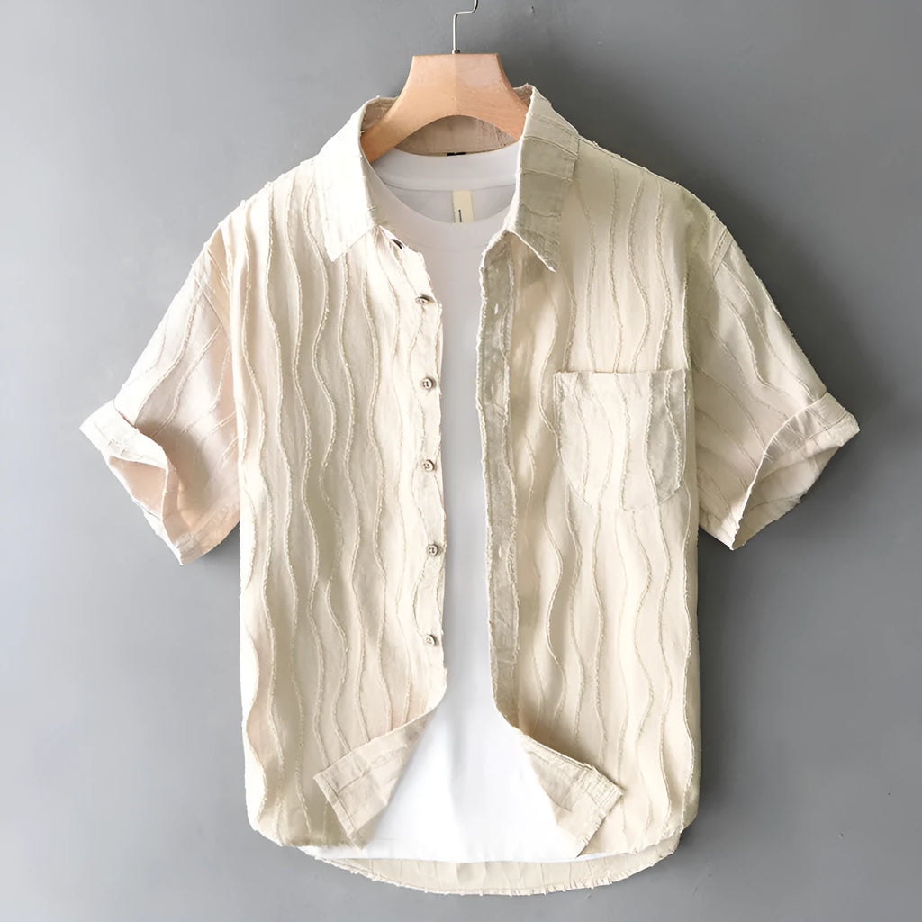 Men's apricot pure cotton casual shirt with short sleeves and a loose fit.