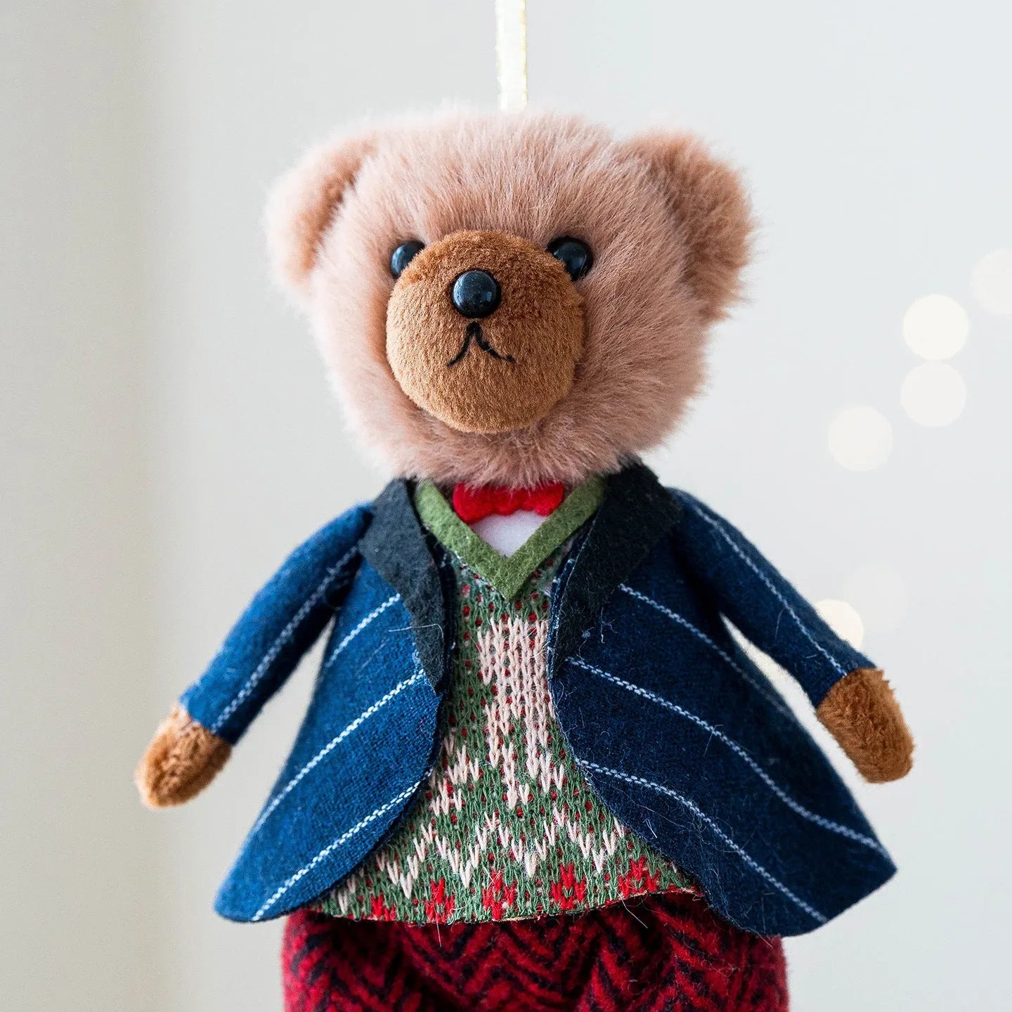 Couple plush bear doll set showing gentleman bear and princess bear characters with cloth construction