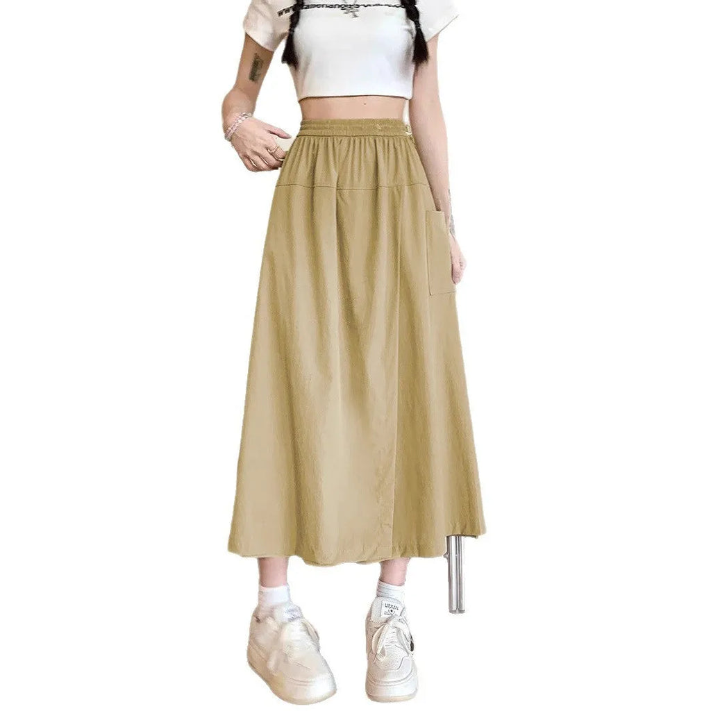 Camel-colour women's wide-leg skirt with elastic waist and quilted texture
