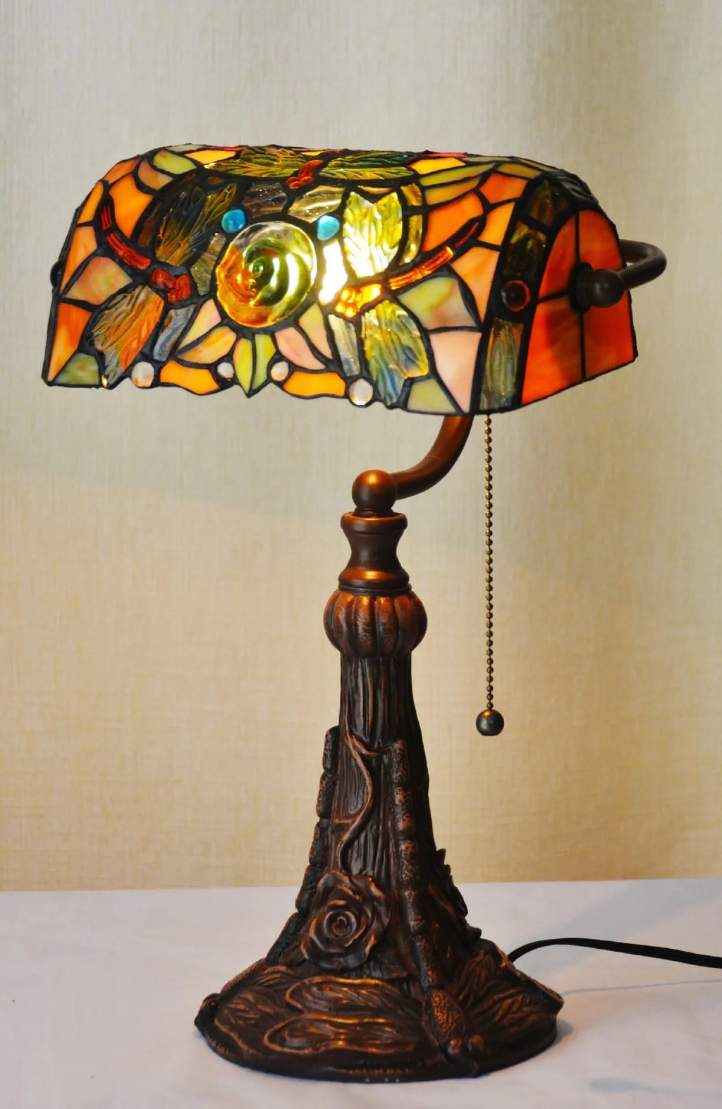 10-inch Tiffany table lamp with coloured stained glass shade on resin base