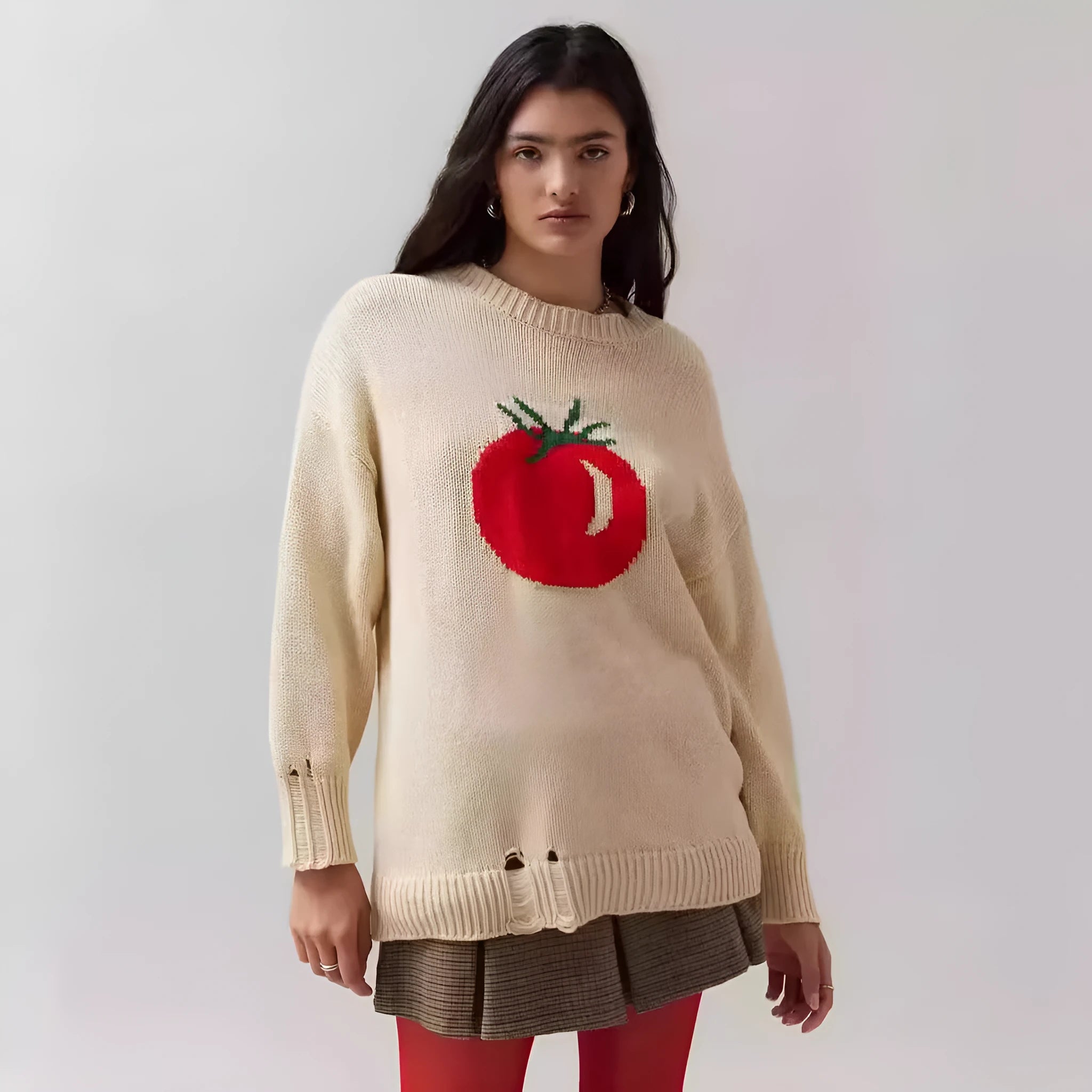 Women's milky white loose-fitting acrylic pullover sweater with round neck and Jacquard knit texture