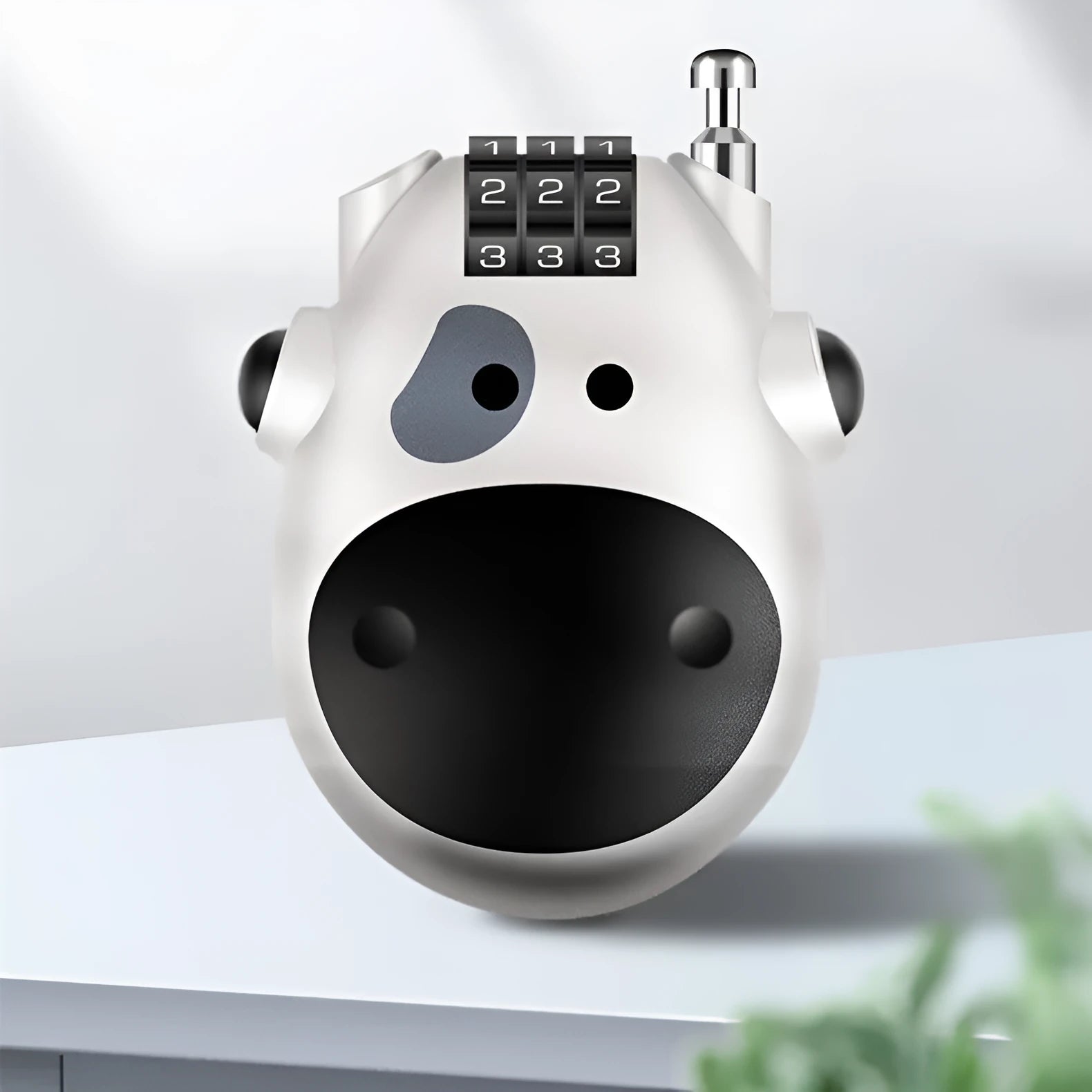 Retractable wire rope helmet lock with 1 metre chain in black cow design