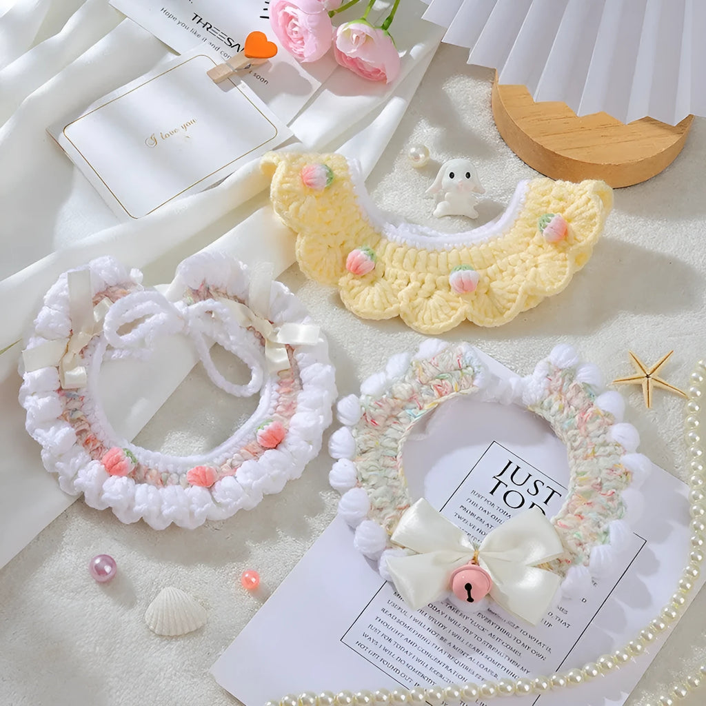 Handmade woven wool cat collar with British Shorthair embroidery and bell bow in pink colour